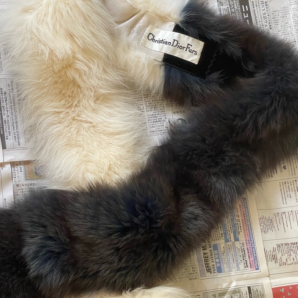 Vintage Christian Dior Fur bi color scarf in excellent condition